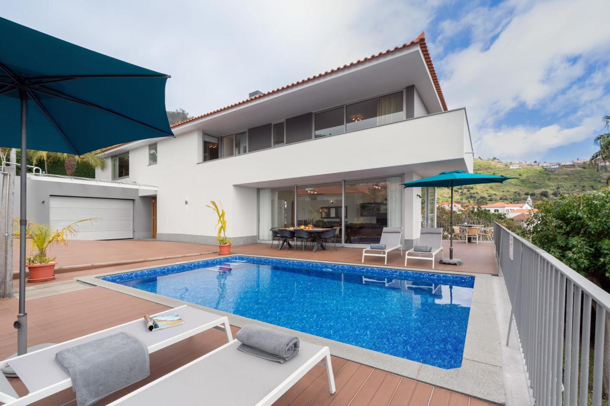 Private Pool And Sea View - Tropical Arco da Calheta (Madeira)